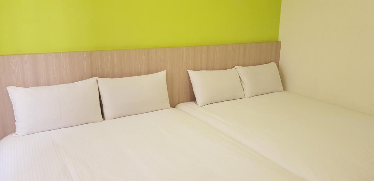 Long House Apartment Тайджун Екстериор снимка