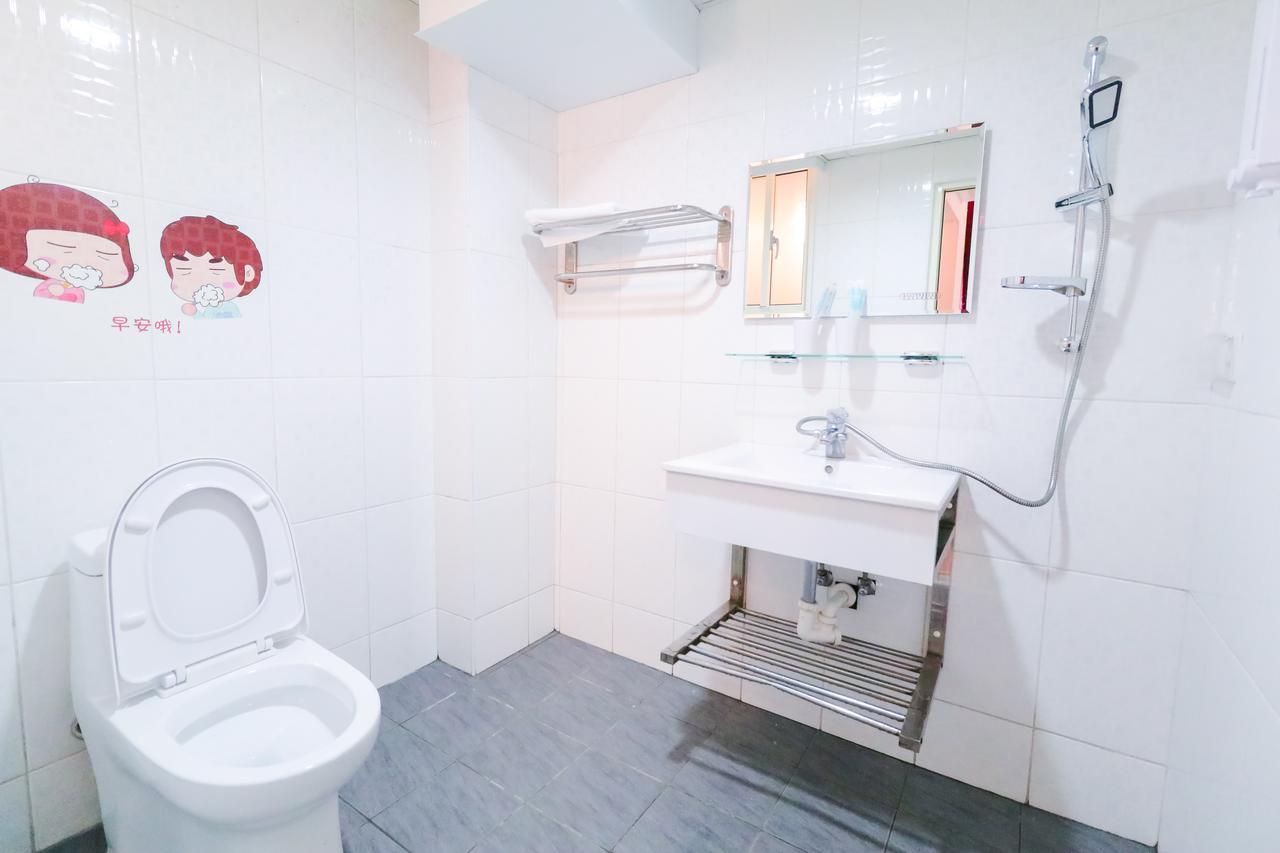 Long House Apartment Тайджун Екстериор снимка
